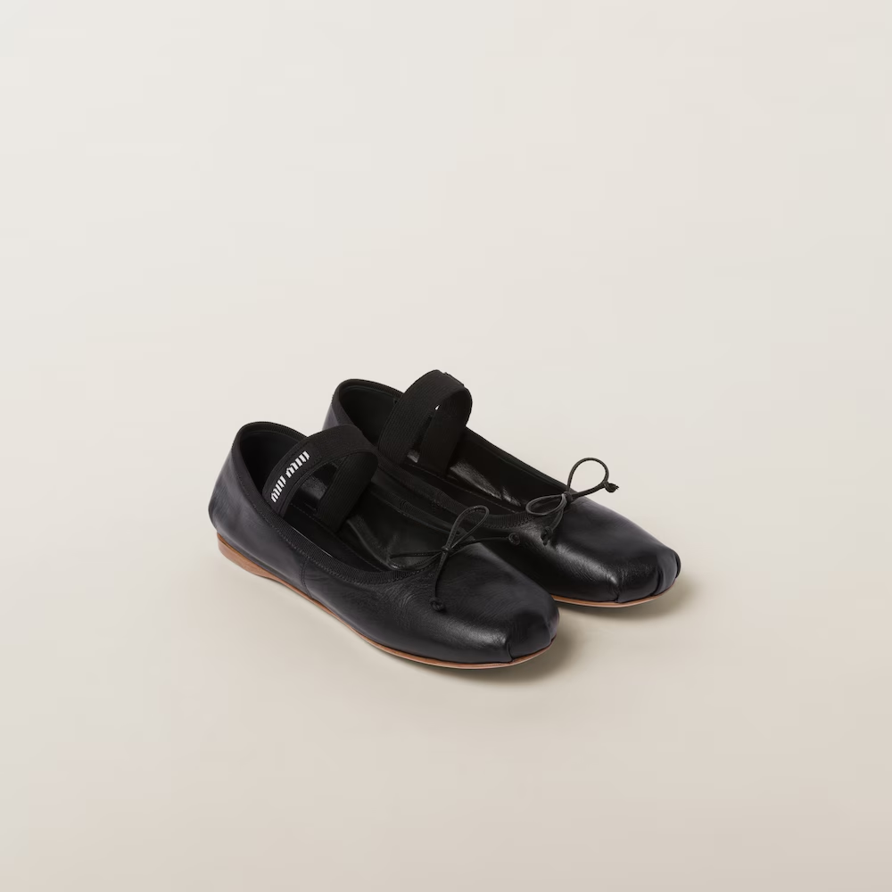 Leather ballerinas