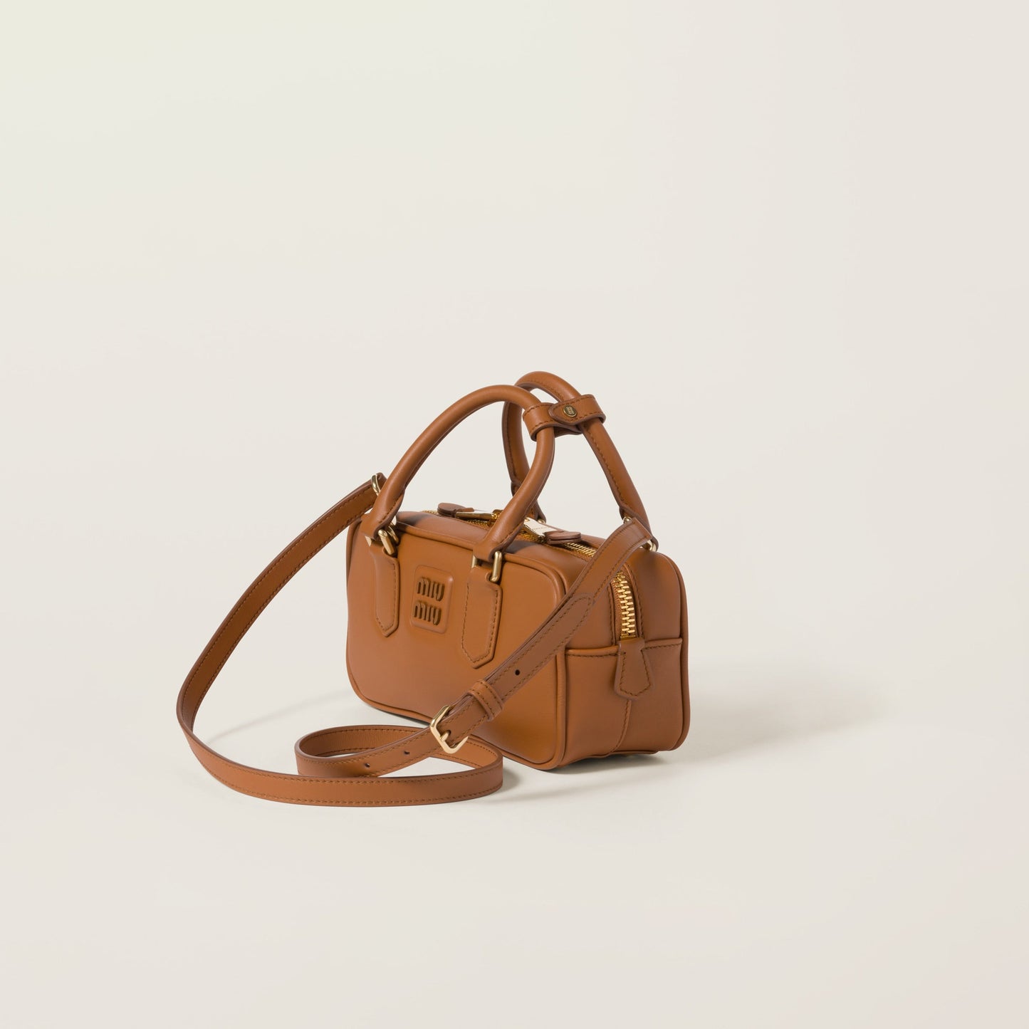 Arcadie leather bag