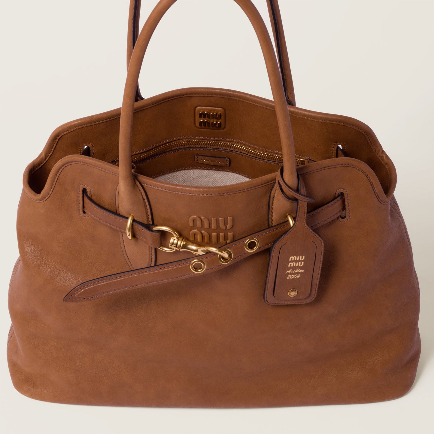 Aventure nappa leather bag